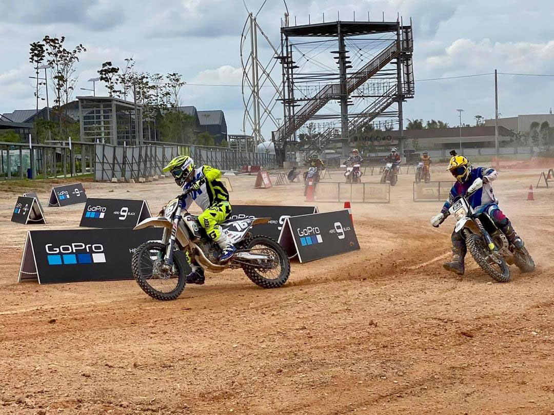 Dirt Track